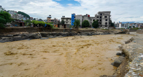 Nepal-Tibet, i video della catastrofe himalayana: 469 morti e oltre 1.500 dispersi
